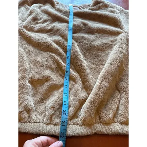 Philosophy Faux Fur Pullover Sweatshirt Tan Beige Size L NWOT Cozy Soft - Picture 5 of 8